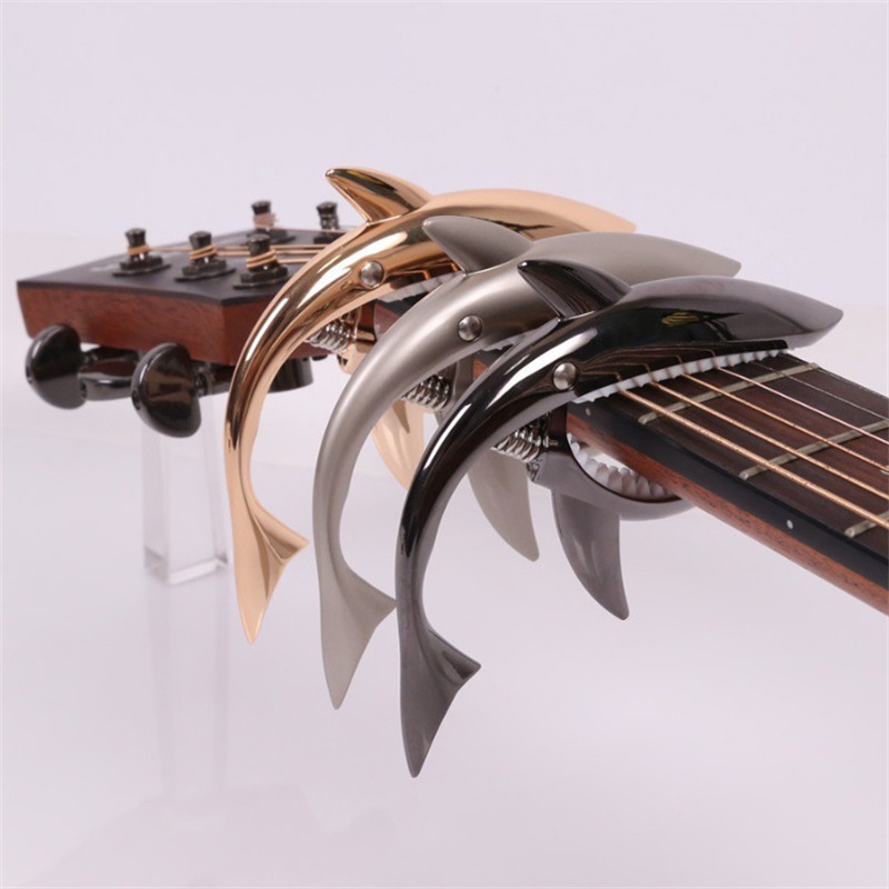 Metal Shark Guitar Capo Zinc A - đánh giá và giá Guitar Capo Clip